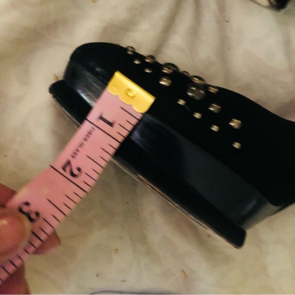 Stuart Weitzman  size 10 black suede pumps silver studs platform at toe - Picture 13 of 16